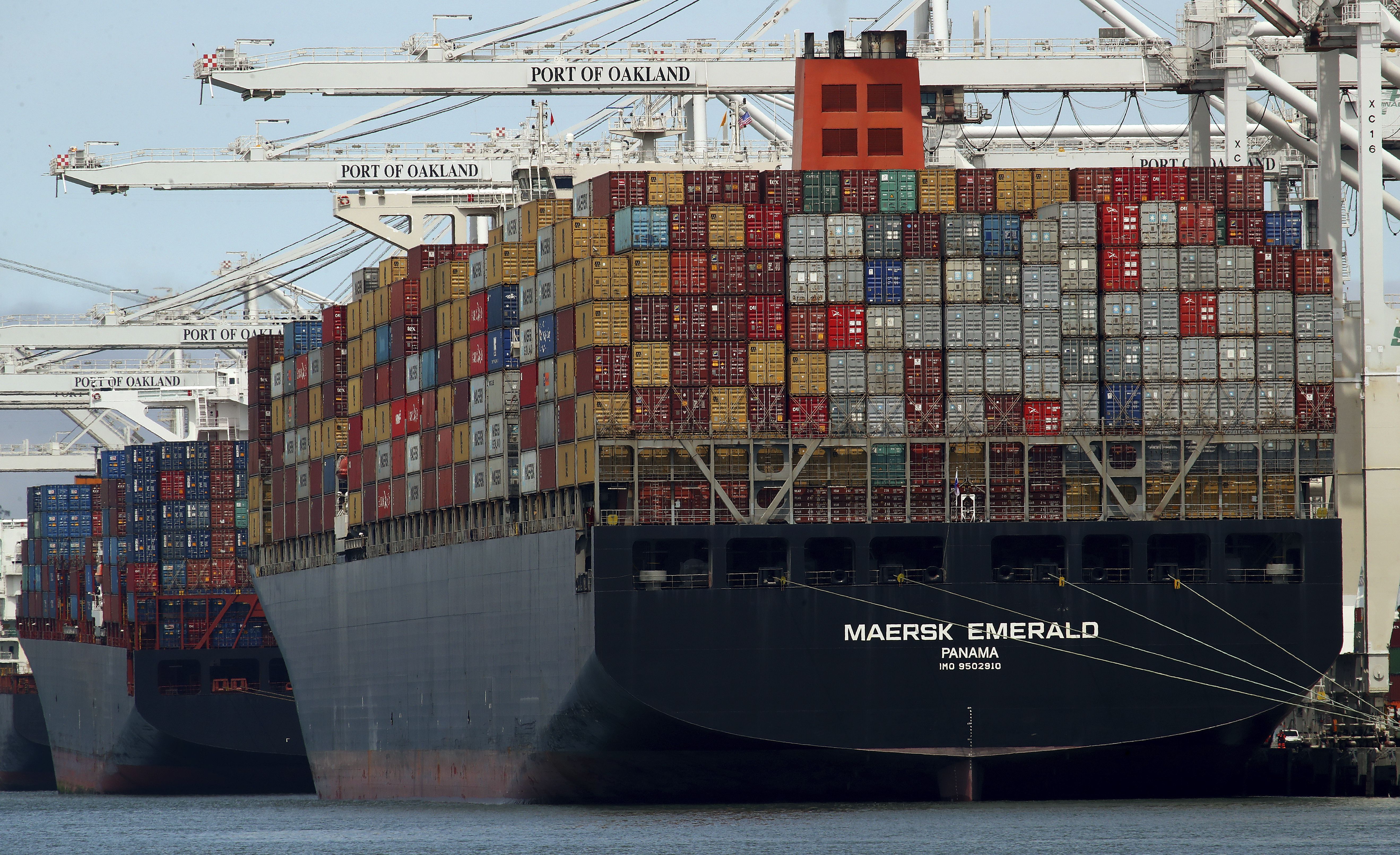 China Temporarily Suspends Increased Tariffs On U S Vehicles And