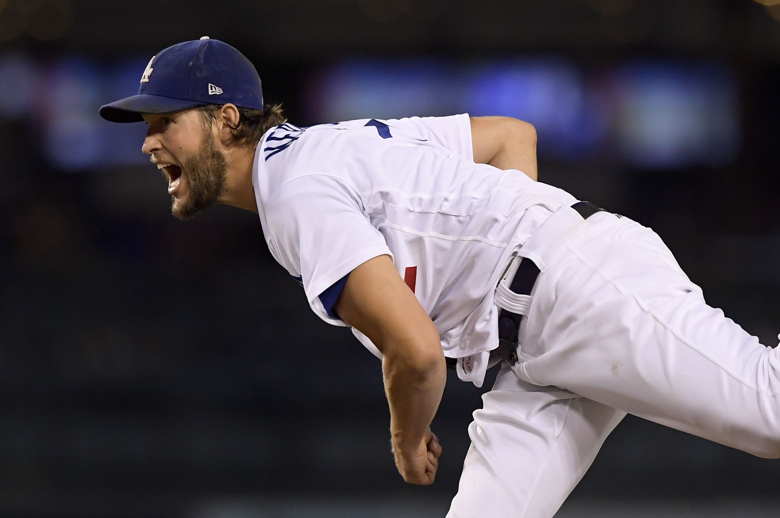 Hyun-jin Ryu starts NLDS Game 1 for the Dodgers over Clayton