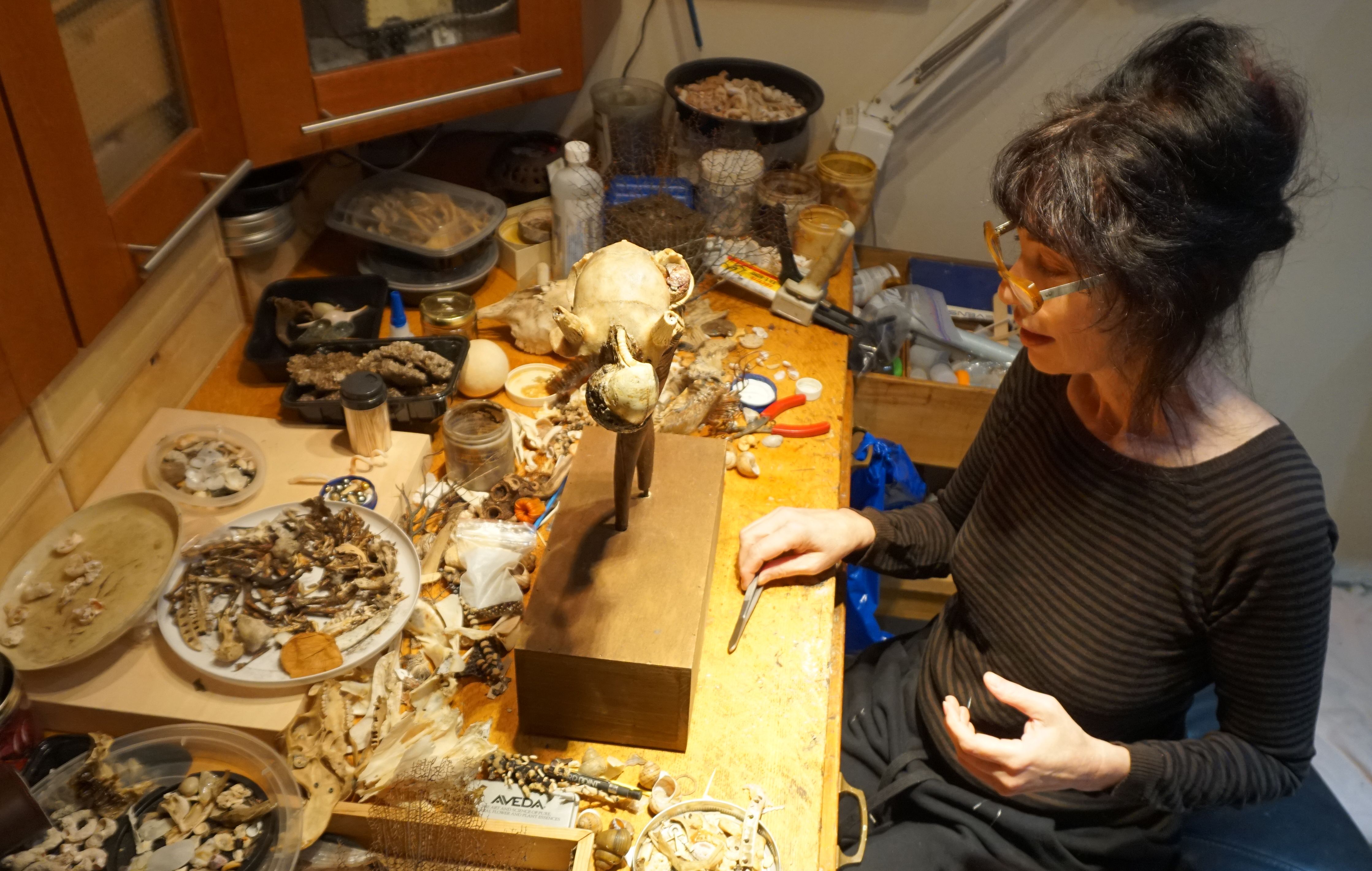 Toronto Artist Gillian Genser Spent Years Sculpting With Mussel