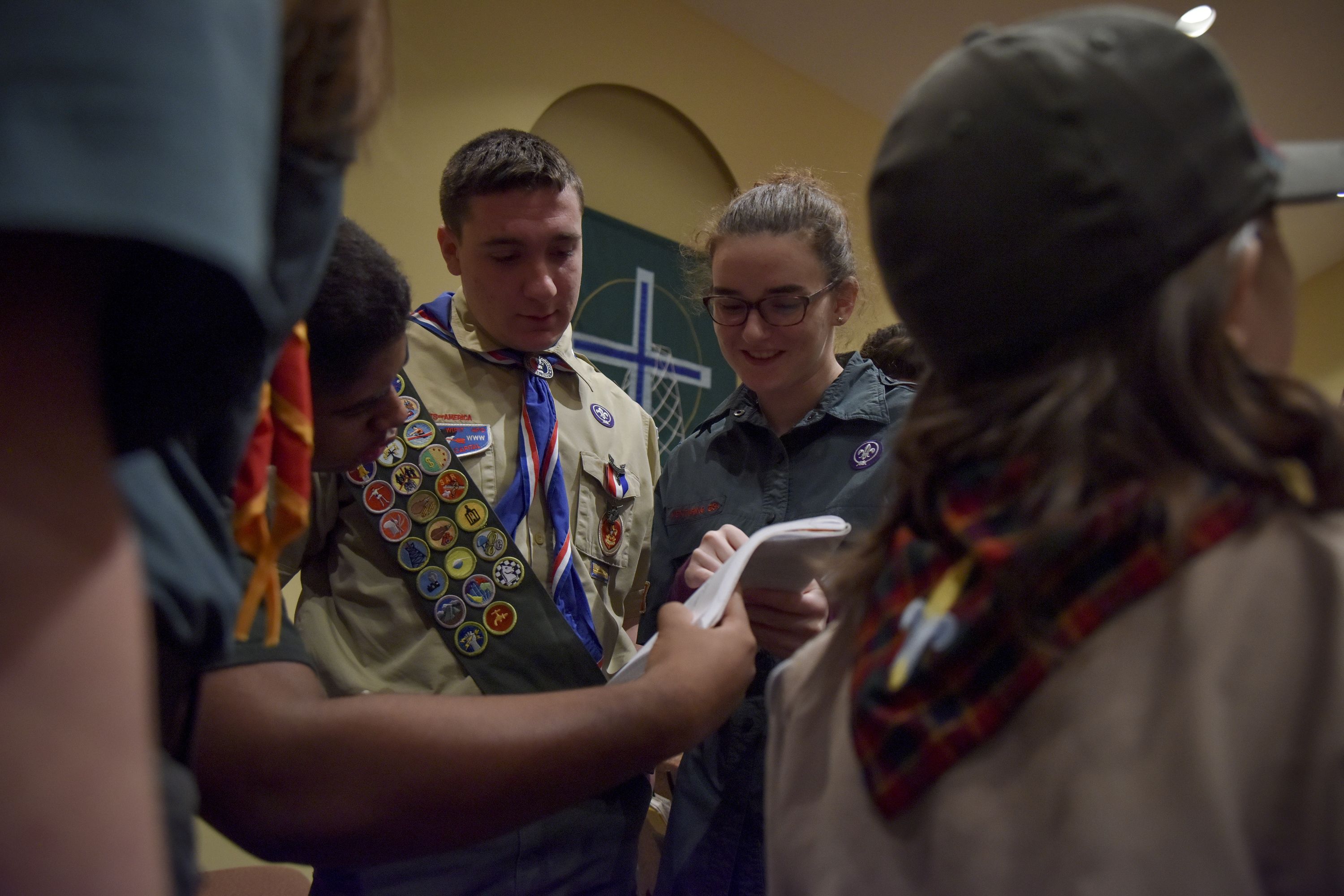 What's the difference between the Girl Scouts and the Boy Scouts