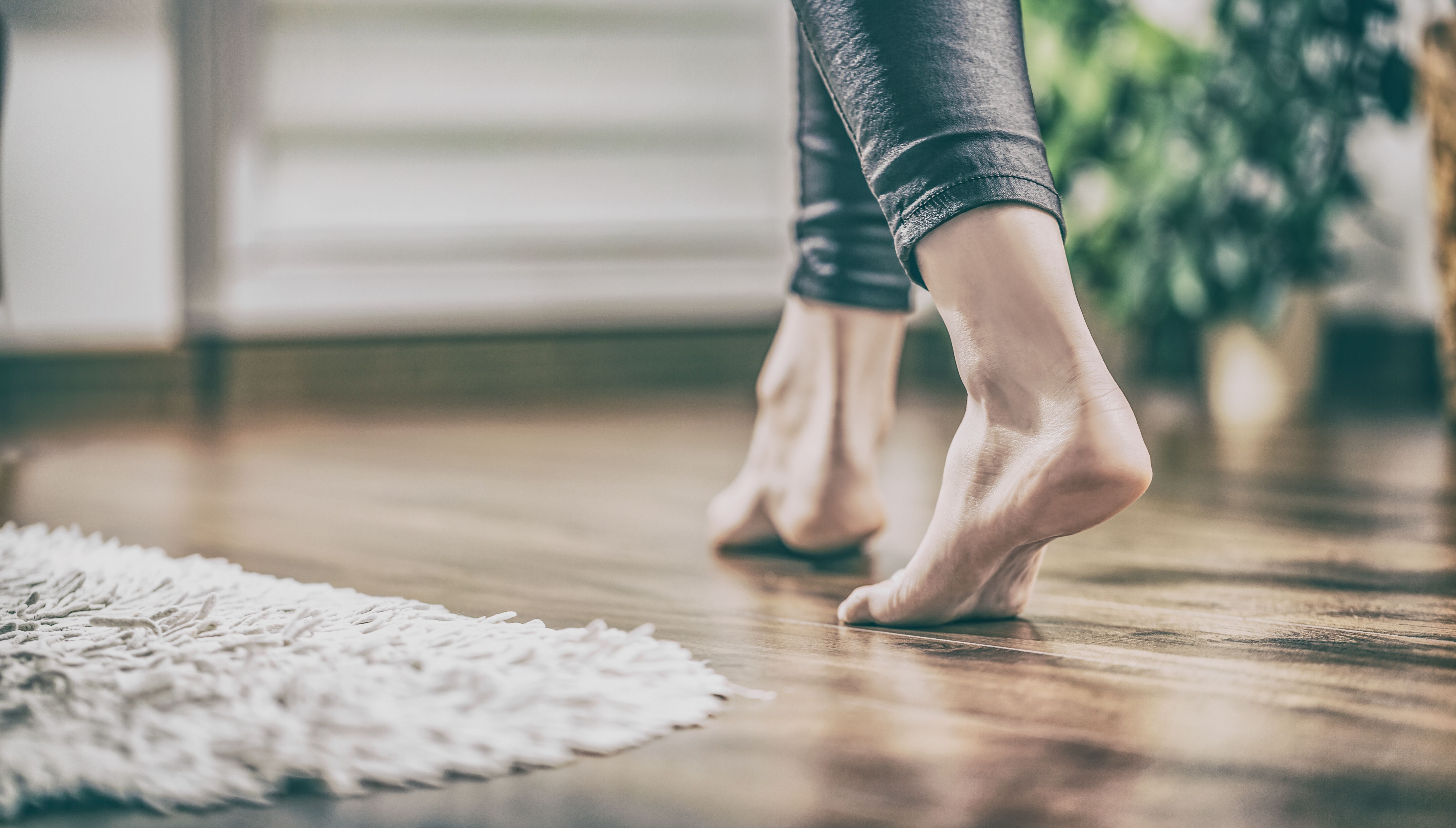 Hardwood Vs Engineered Flooring Granite Vs Quartz The